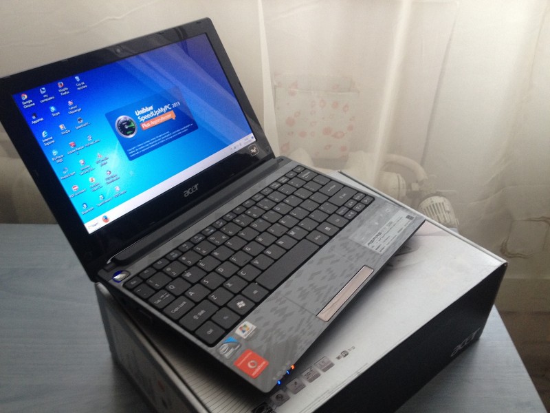 anxietate Înclinat zvon  Laptop Notebook ACER Aspire ONE D260 cu Slot sim card ( 3G ). Laptop Acer -  Vand laptop