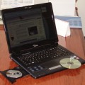 VAND Laptop Fujitsu Siemens AMILO Pi 2540,VIDEO DEDICAT256mb,bat noua