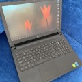 Vand laptop Dell + CADOU: geanta si mouse